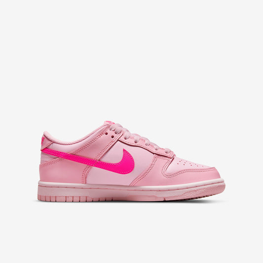 Nike Dunk Low "Triple Pink" (Barbie)