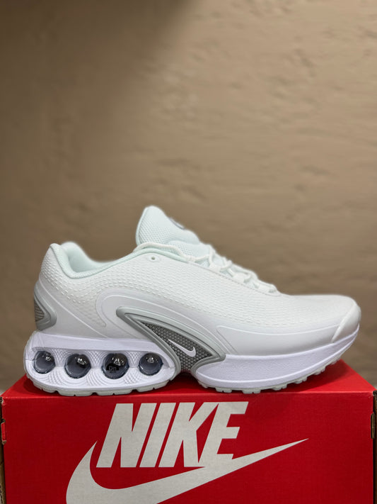 Air Max DN ‘Triple White’